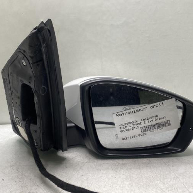 Retroviseur droit VOLKSWAGEN POLO 5 Photo n°1