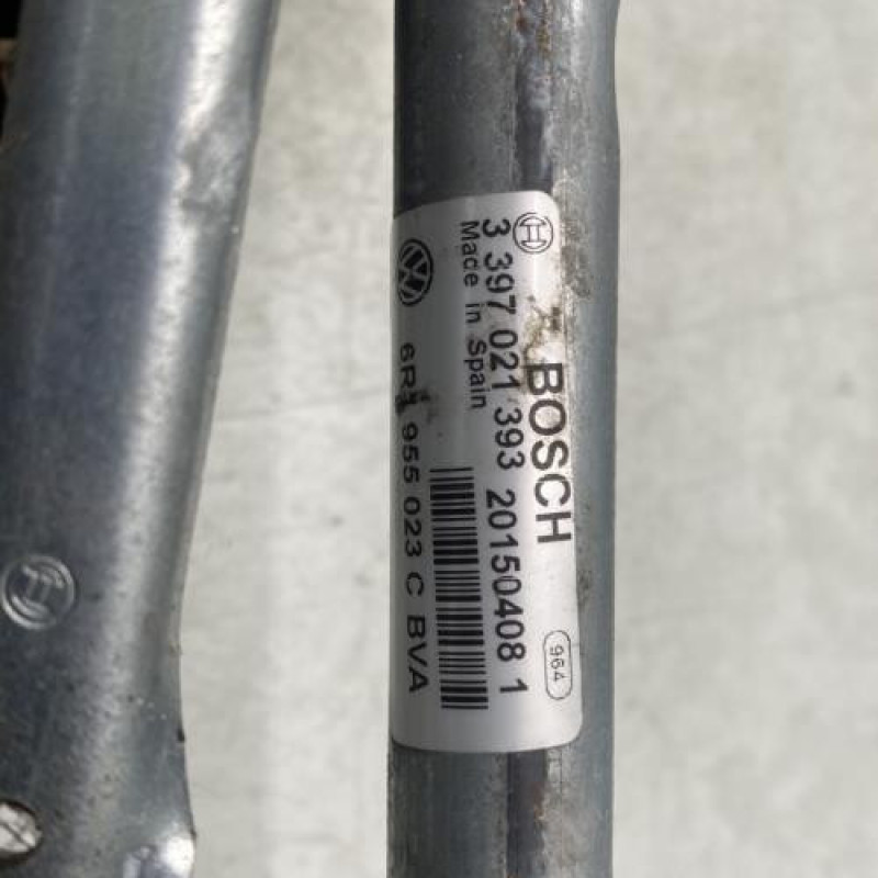 Moteur essuie glace avant VOLKSWAGEN POLO 5 Photo n°10