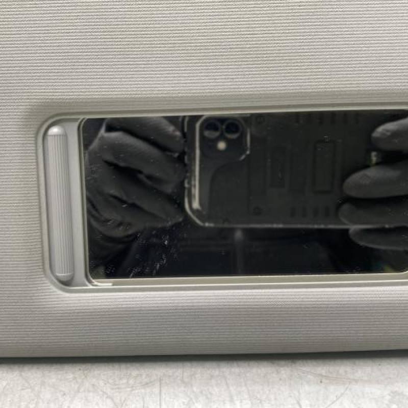 Pare soleil droit VOLKSWAGEN POLO 5 Photo n°2