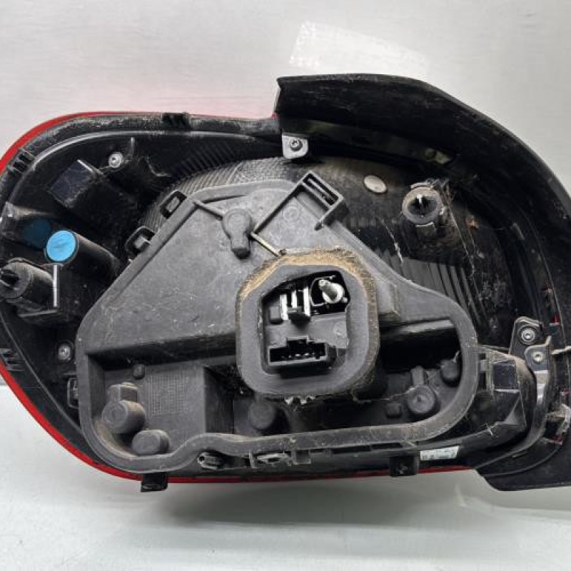 Feu arriere principal droit (feux) CITROEN C3 3 Photo n°2