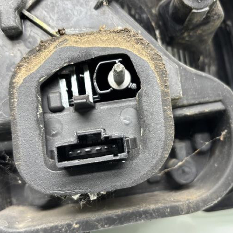 Feu arriere principal droit (feux) CITROEN C3 3 Photo n°3