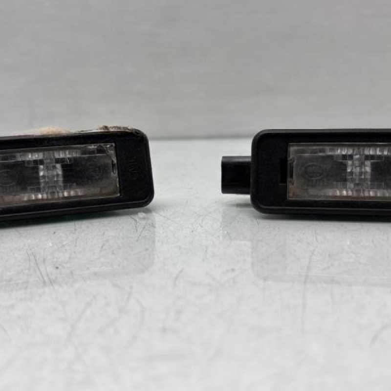 Eclairage de plaque CITROEN C3 3 Photo n°1