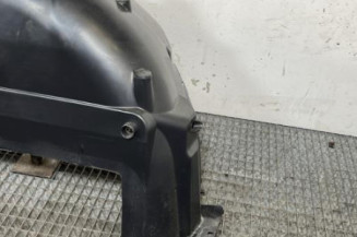 Pare boue arriere droit NISSAN PRIMASTAR 2