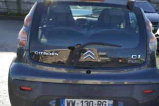 Pare choc arriere CITROEN C1 1