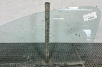 Vitre avant gauche CITROEN C1 1 Photo n°1