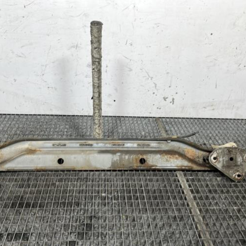 Renfort pare choc arriere (traverse) CITROEN C1 1 Photo n°4