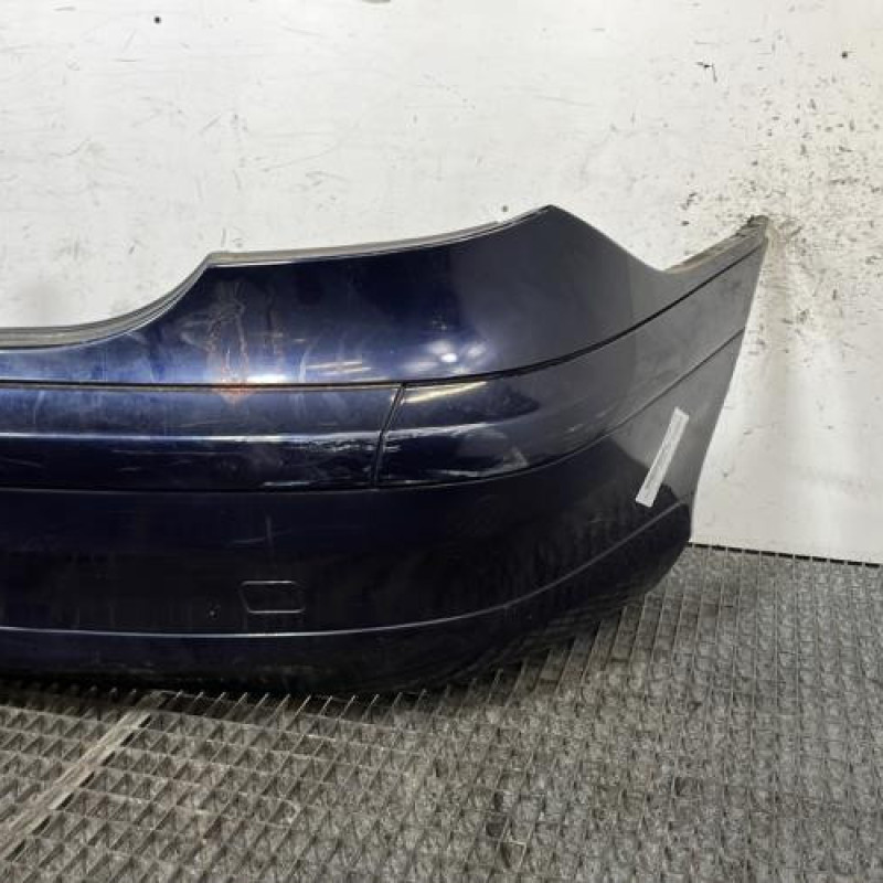 Pare choc arriere MERCEDES CLASSE C 203 COUPE SPORT Photo n°3