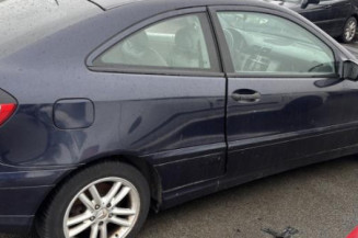 Pare choc arriere MERCEDES CLASSE C 203 COUPE SPORT