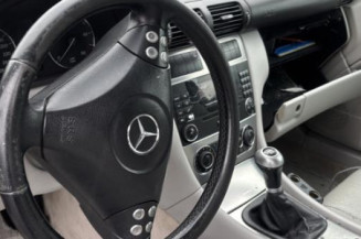 Pare choc arriere MERCEDES CLASSE C 203 COUPE SPORT