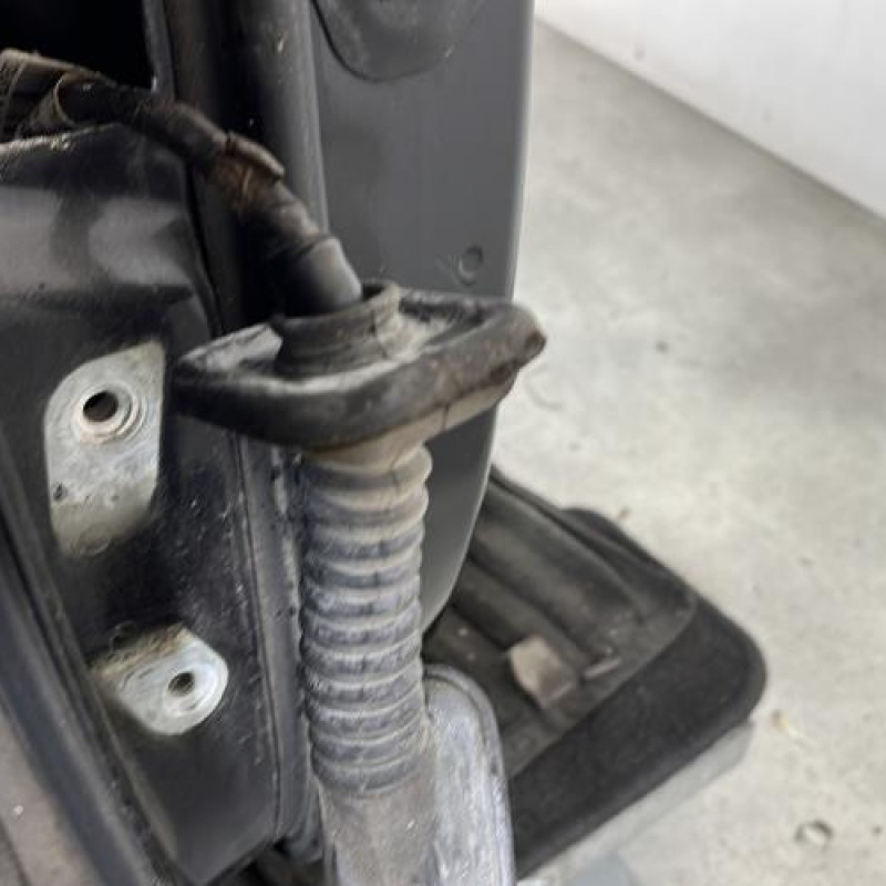 Porte arriere droit OPEL ASTRA J Photo n°3