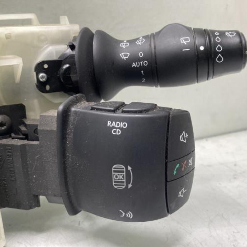 Com (Bloc Contacteur Tournant+Commodo Essuie Glace+Commodo Phare) RENAULT LAGUNA 3 Photo n°2