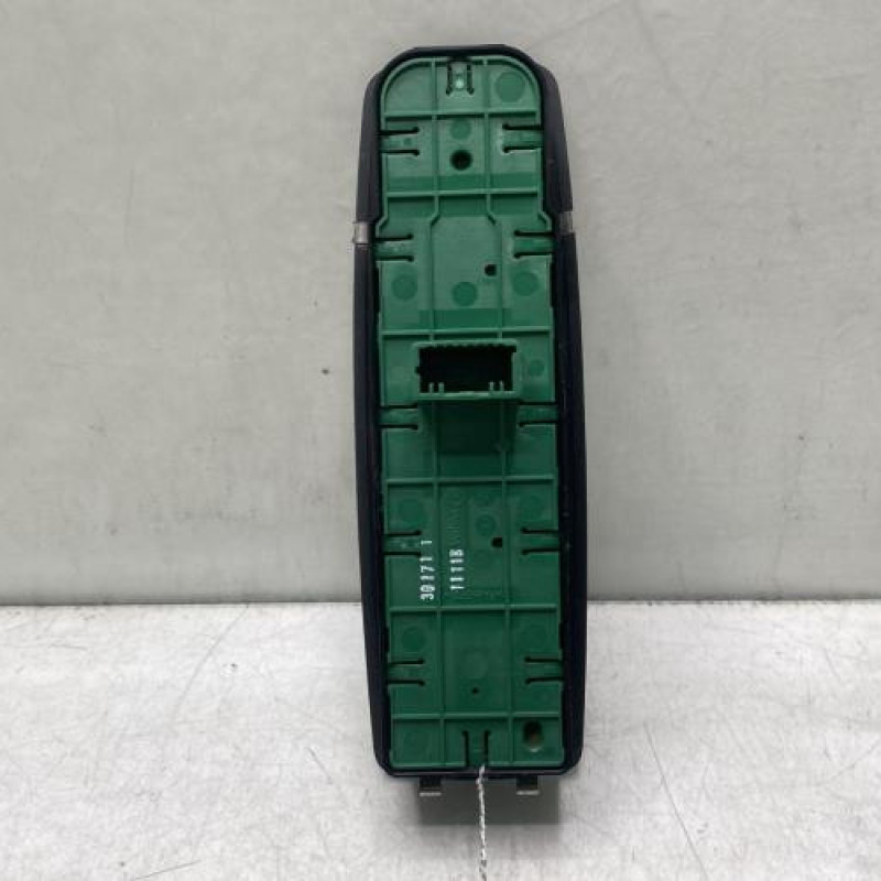 Interrupteur de leve vitre avant gauche RENAULT LAGUNA 3 Photo n°2