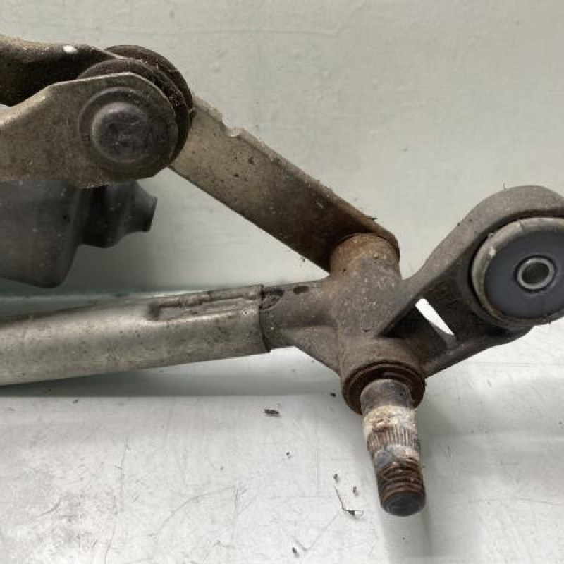 Moteur essuie glace avant RENAULT LAGUNA 3 Photo n°2