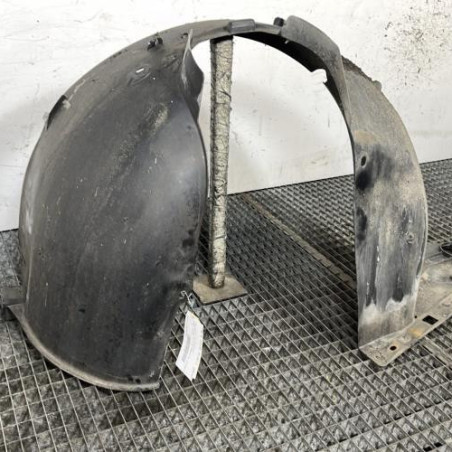 Pare boue avant gauche PEUGEOT 207