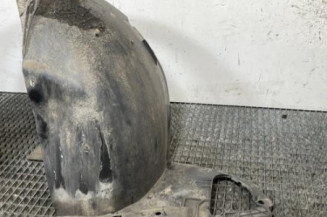 Pare boue avant gauche PEUGEOT 207