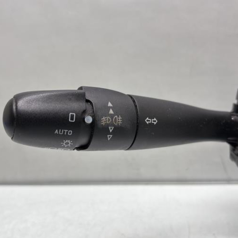 Com (Bloc Contacteur Tournant+Commodo Essuie Glace+Commodo Phare) PEUGEOT 207 Photo n°2