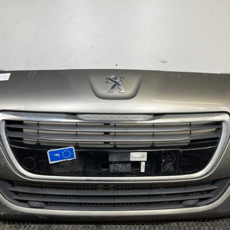 Pare choc avant PEUGEOT 5008 1 Photo n°1