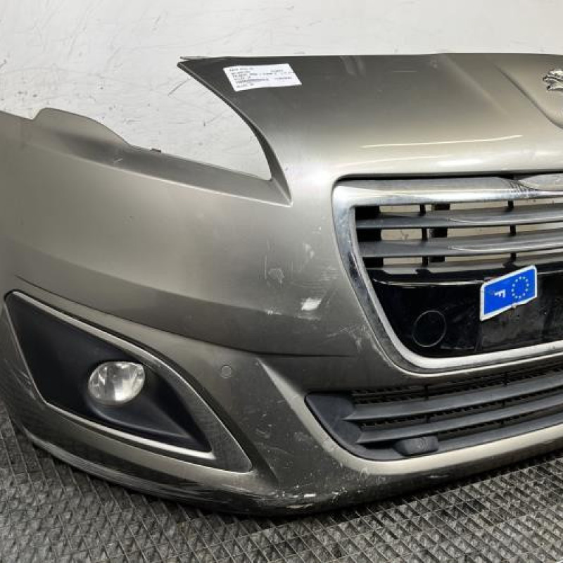 Pare choc avant PEUGEOT 5008 1 Photo n°2