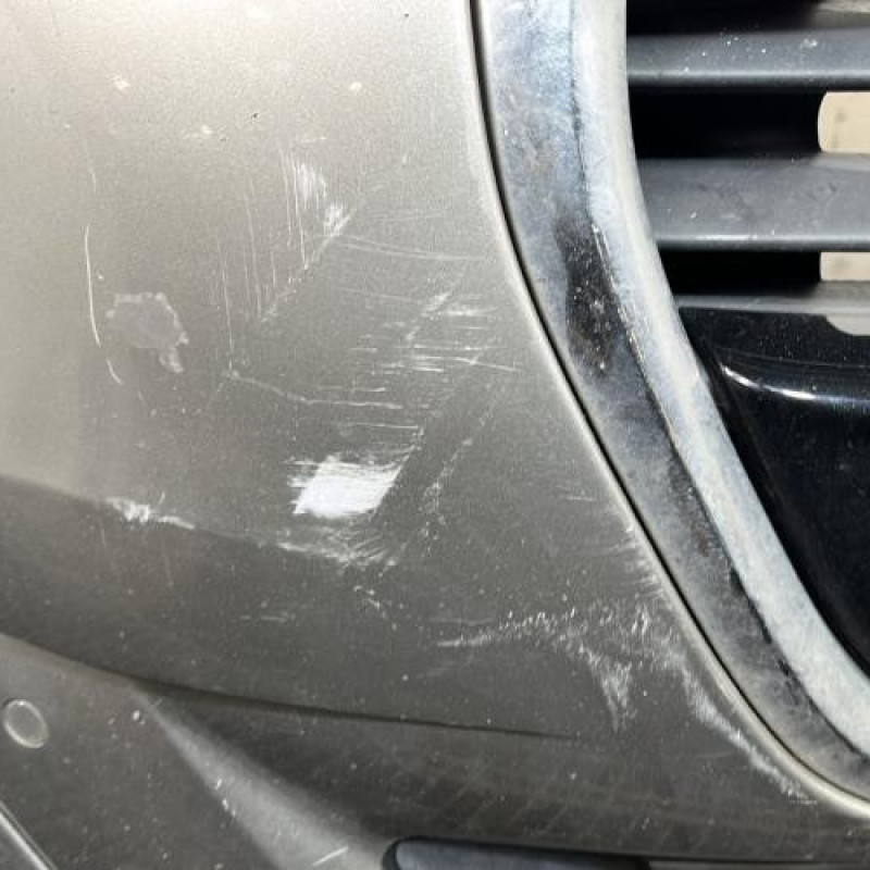 Pare choc avant PEUGEOT 5008 1 Photo n°4