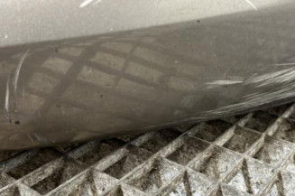 Pare choc avant PEUGEOT 5008 1