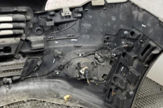 Pare choc avant PEUGEOT 5008 1