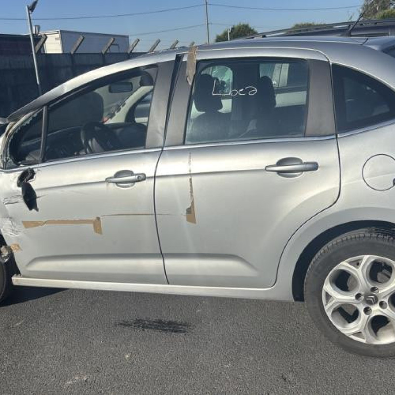 Porte arriere gauche CITROEN C3 2 Photo n°13