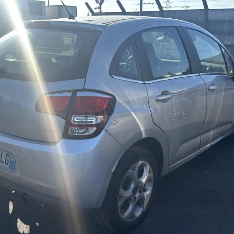 Renfort pare choc arriere (traverse) CITROEN C3 2 Photo n°8