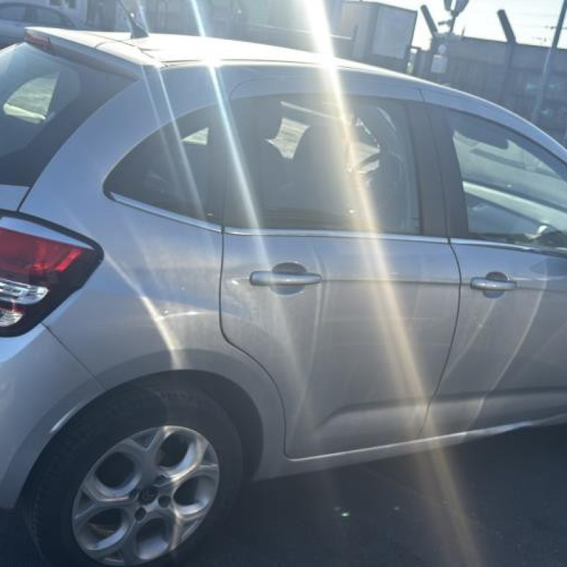 Renfort pare choc arriere (traverse) CITROEN C3 2 Photo n°12