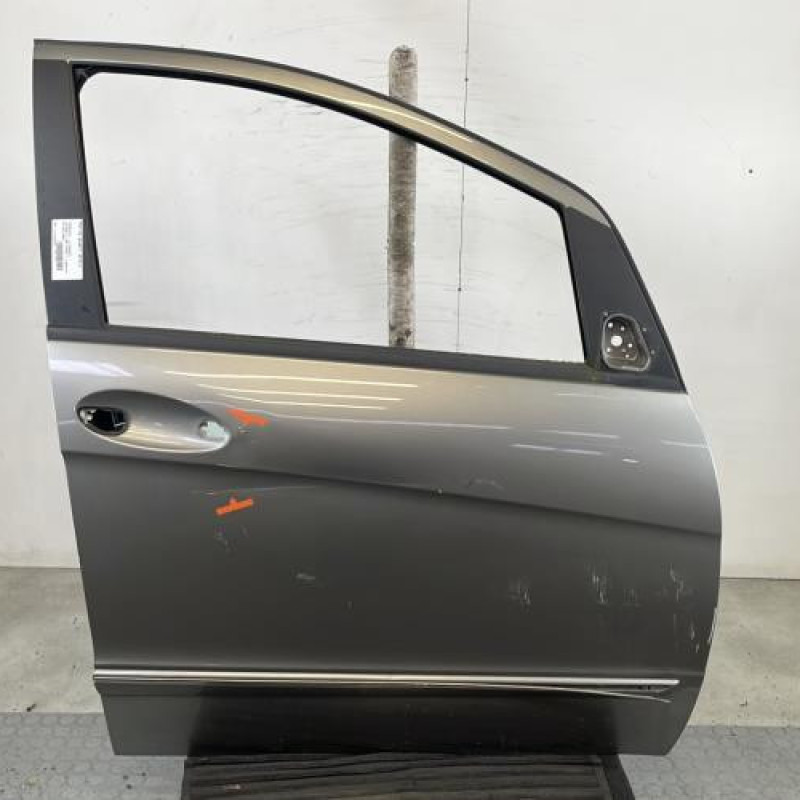 Porte avant droit MERCEDES CLASSE A 169 Photo n°1