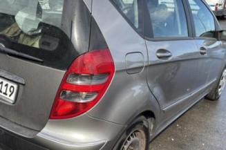 Porte avant gauche MERCEDES CLASSE A 169