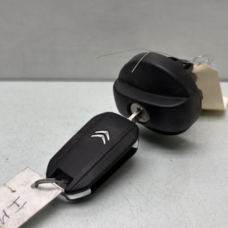 Bouchon de carburant CITROEN C4 CACTUS Photo n°1