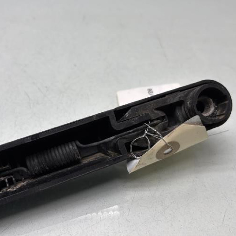 Bras essuie glace arriere CITROEN C4 CACTUS Photo n°3