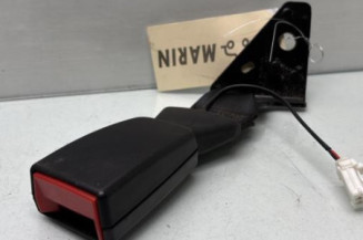 Attache ceinture arriere gauche CITROEN C4 CACTUS Photo n°1