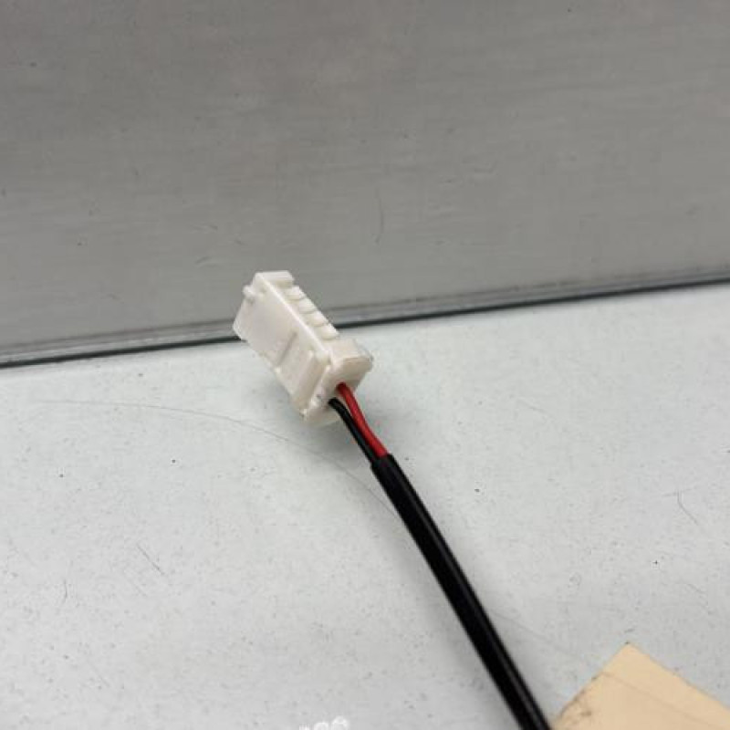 Attache ceinture arriere gauche CITROEN C4 CACTUS Photo n°4