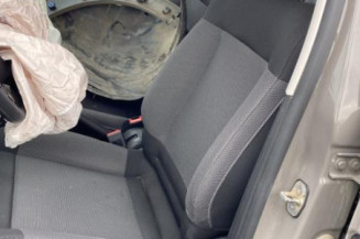 Attache ceinture arriere gauche CITROEN C4 CACTUS