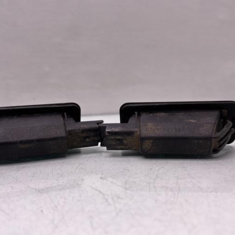 Eclairage de plaque CITROEN C4 CACTUS Photo n°3