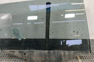 Vitre arriere droit PEUGEOT 2008 1 Photo n°1