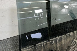 Vitre arriere gauche PEUGEOT 2008 1