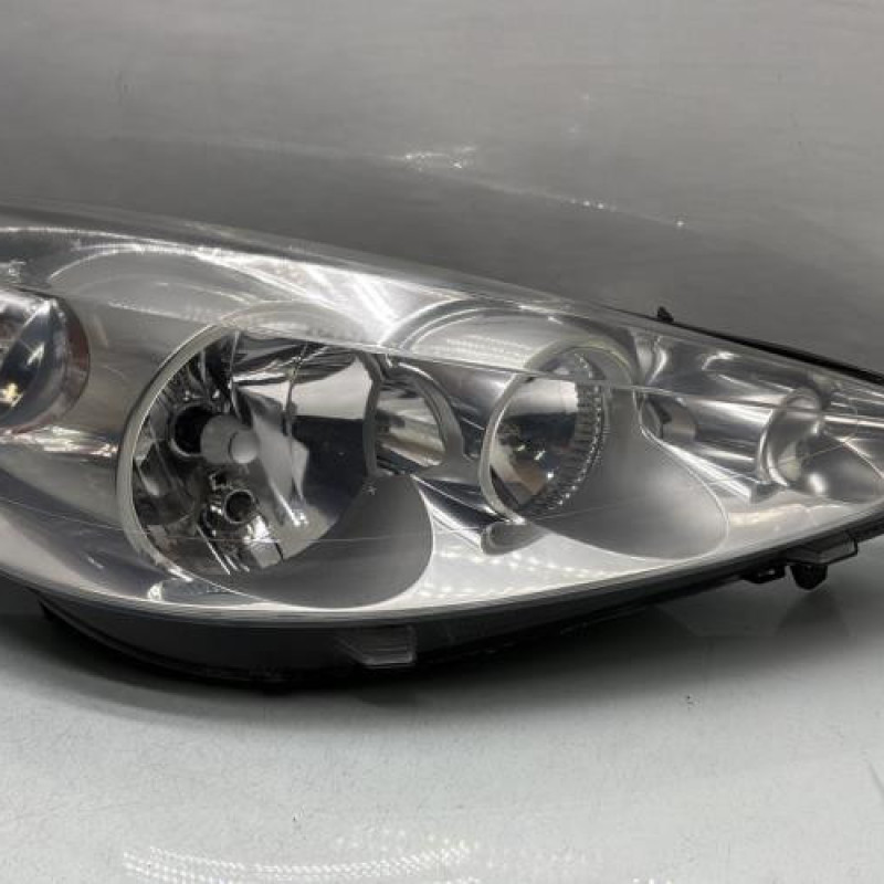 Optique avant principal droit (feux)(phare) PEUGEOT 206+ Photo n°1