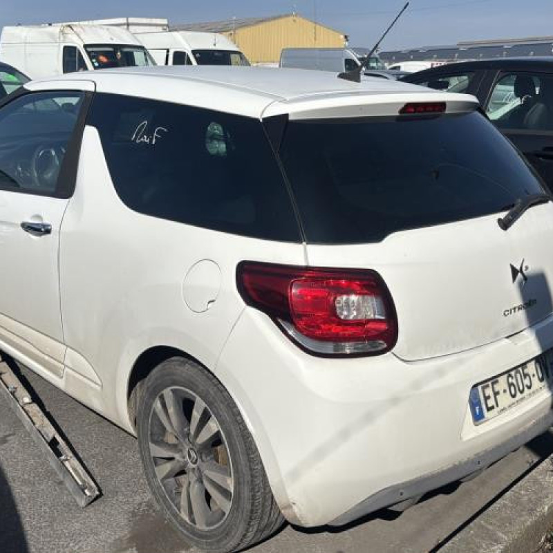 Bras essuie glace arriere CITROEN DS3 Photo n°7