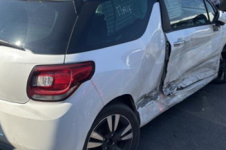 Retroviseur gauche CITROEN DS3