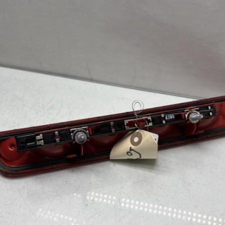 Feu arriere stop central PEUGEOT 308 1