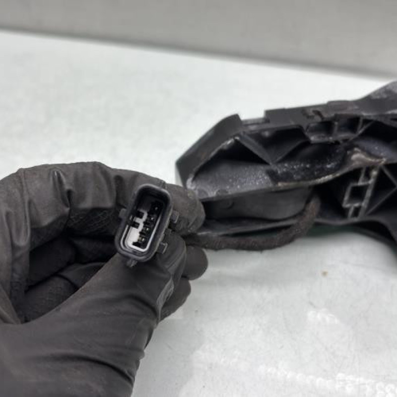 Poignee porte avant gauche RENAULT MEGANE 3 Photo n°4