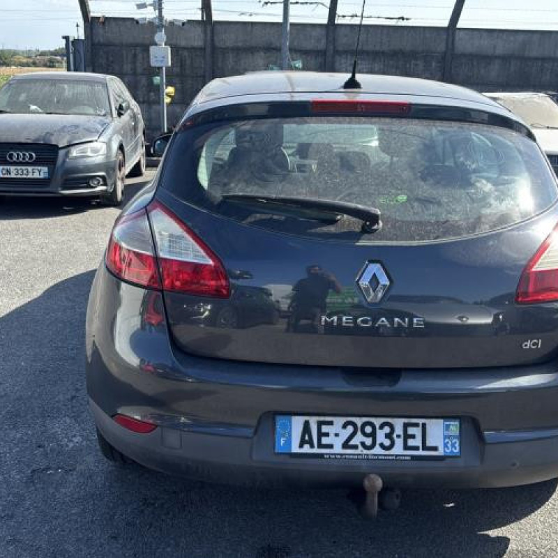 Poignee porte avant gauche RENAULT MEGANE 3 Photo n°10