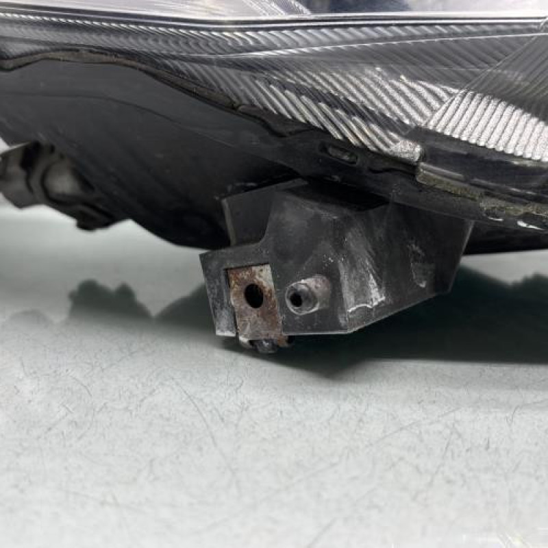 Optique avant principal droit (feux)(phare) MAZDA 2 2 Photo n°2