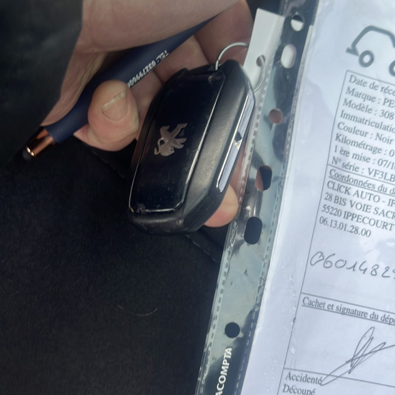 PEUGEOT 308 2 PHASE 1 1.6 HDI - 8V TURBO Photo n°11