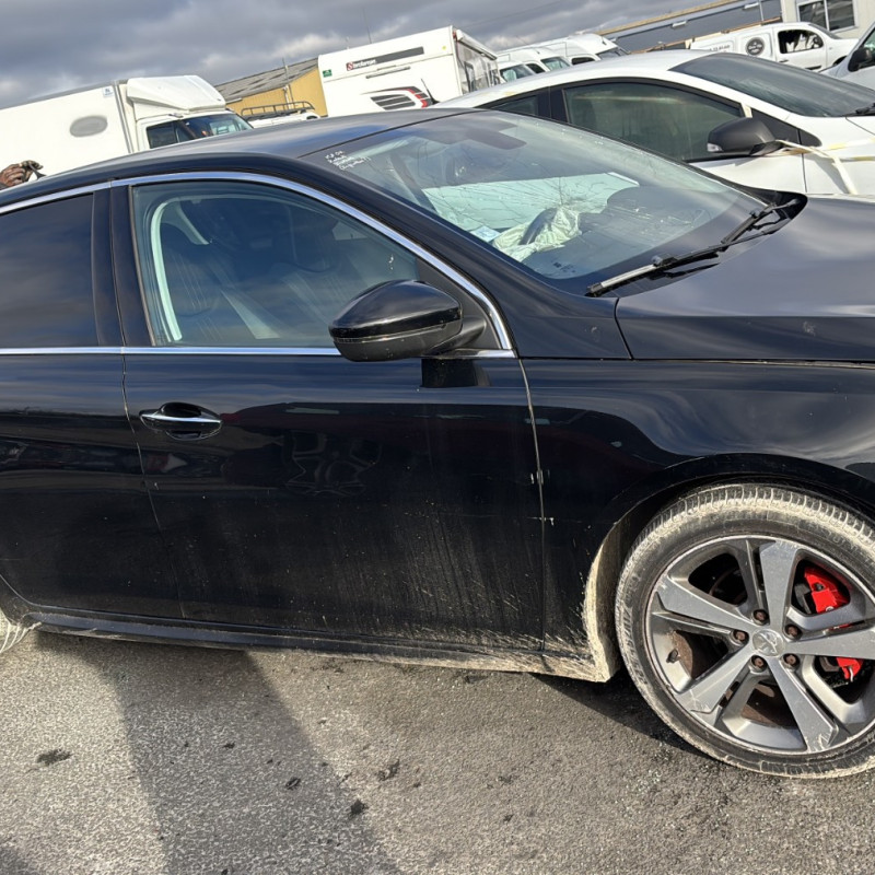 PEUGEOT 308 2 PHASE 1 1.6 HDI - 8V TURBO Photo n°15