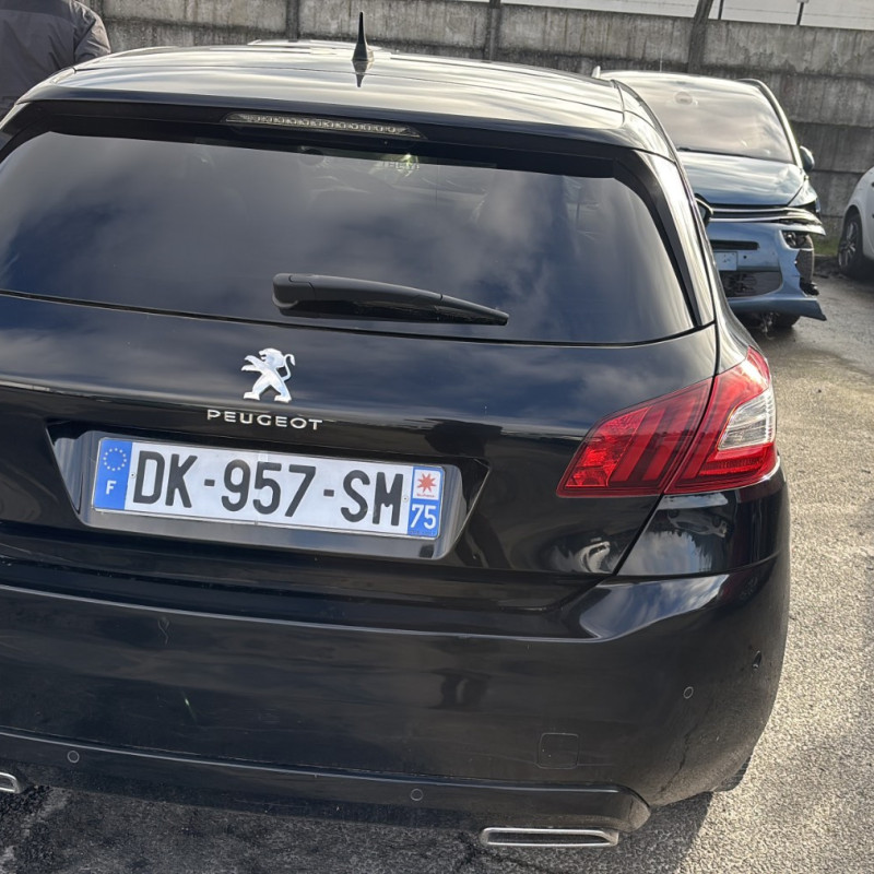 PEUGEOT 308 2 PHASE 1 1.6 HDI - 8V TURBO Photo n°17