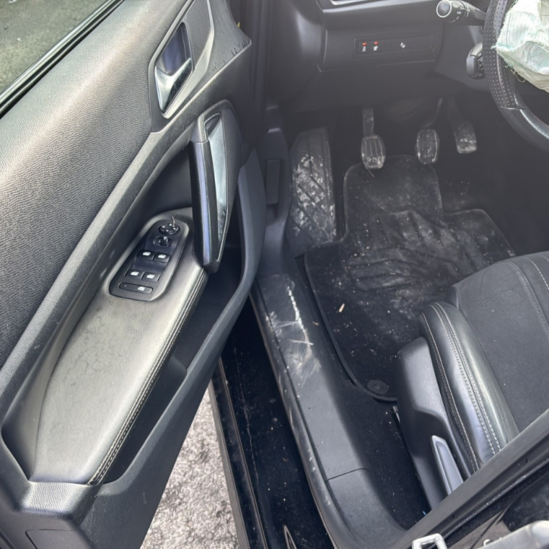 PEUGEOT 308 2 PHASE 1 1.6 HDI - 8V TURBO Photo n°20