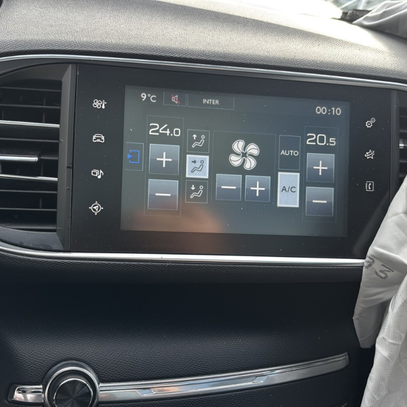 PEUGEOT 308 2 PHASE 1 1.6 HDI - 8V TURBO Photo n°30